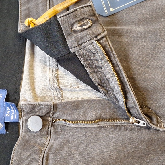 NEW! Democracy "Ab"solution High-Rise Vintage Skinny Jeans, Gray w/ Jeweled Hem - Picture 4 of 12